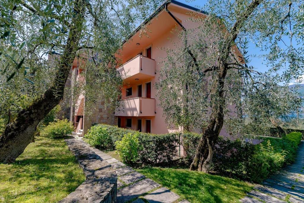 Kite Beth'S House Apartment Brenzone sul Garda Exterior photo